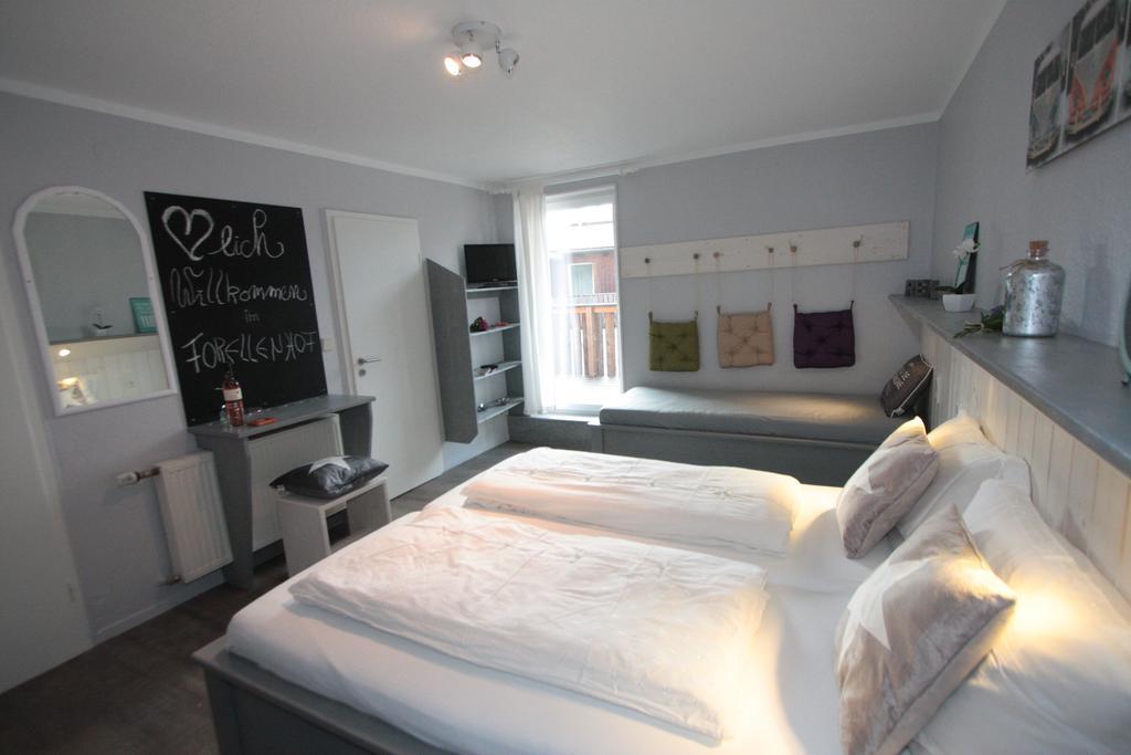 Hotel Ferienanlage Forellenhof Ledenitzen Zimmer foto